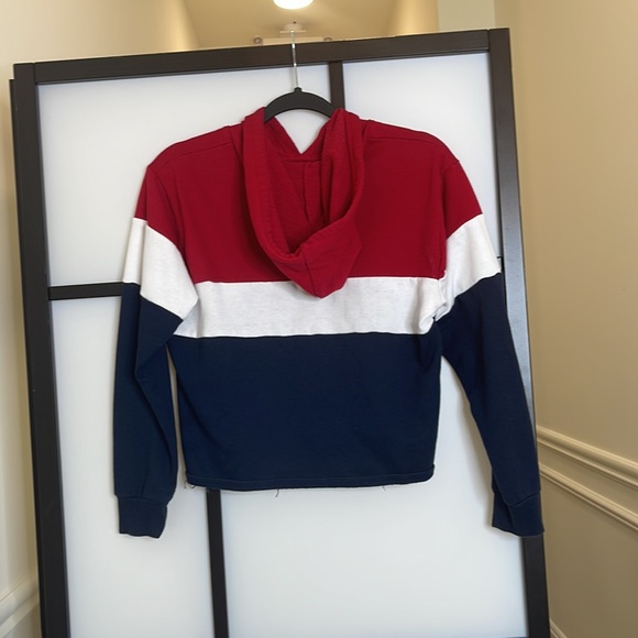 Red, white and blue loose cropped sweater - Picture 2 of 2